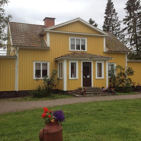 Bed and Breakfast Marielund Gård Skara Exterior foto